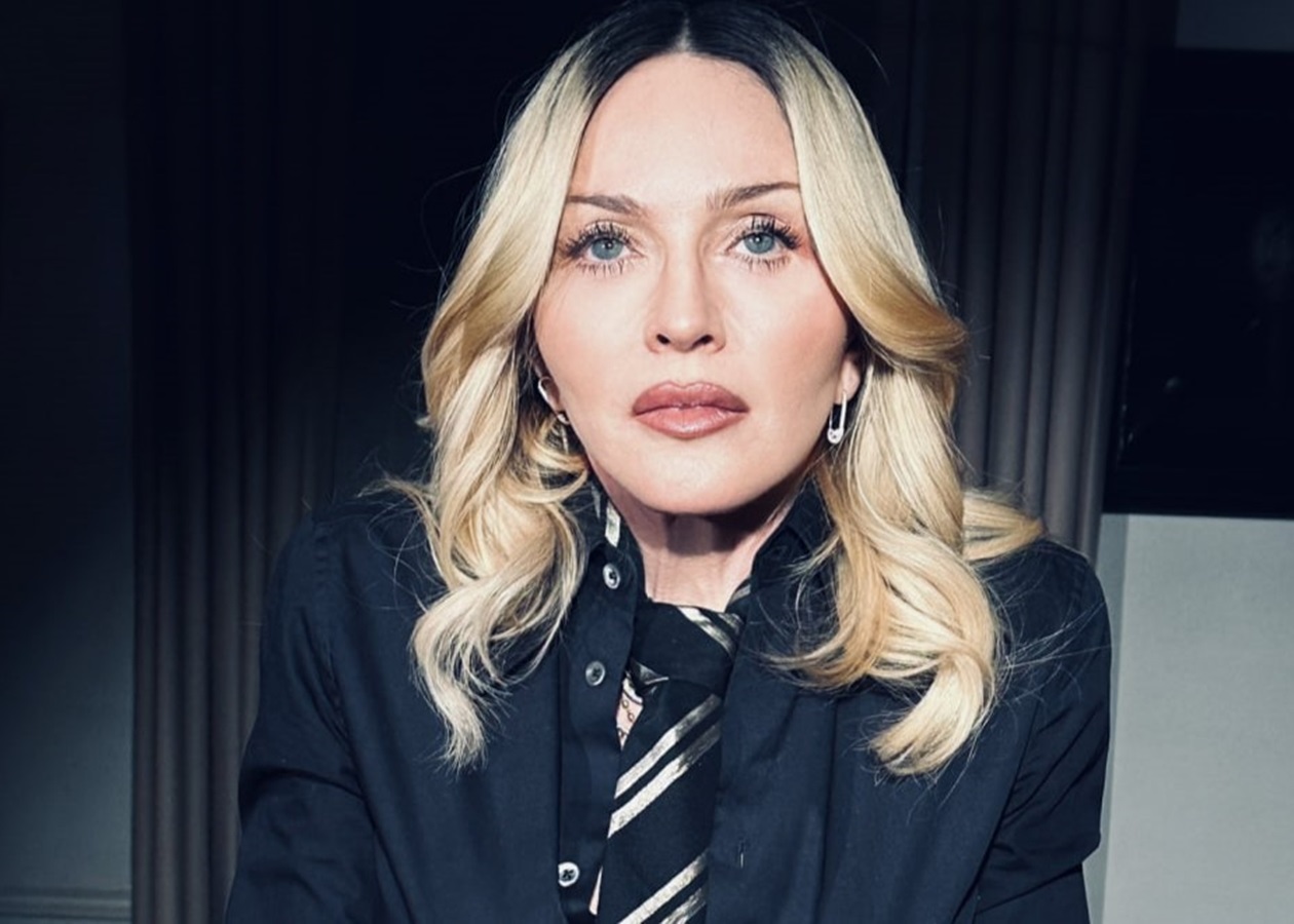 Мадонна анонсировала выход нового альбома