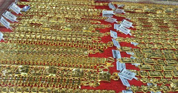 Giá vàng hồi phục, nhu cầu mua vàng tăng mạnh