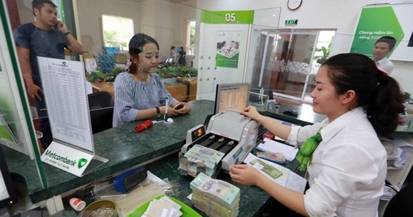 Mới hơn 2 tuần, tỷ giá đã tăng thêm gần 200 đồng