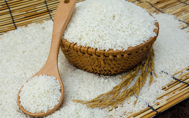 Nhà đầu tư không mặn mà với cổ phiếu ngành gạo - Ảnh 1.