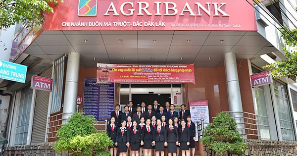 Agribank đang chiếm hơn 50% thị phần tín dụng tam nông và cho vay hơn 220.000 tỷ đối với tín dụng tiêu dùng