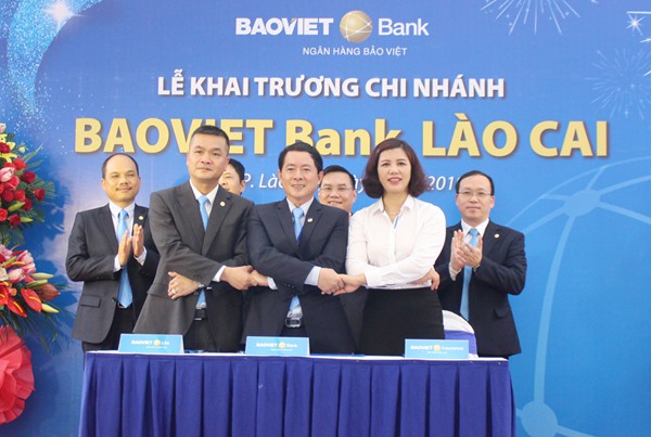 BAOVIET Bank khai trương chi nhánh đầu tiên tại Lào Cai - Ảnh 1.