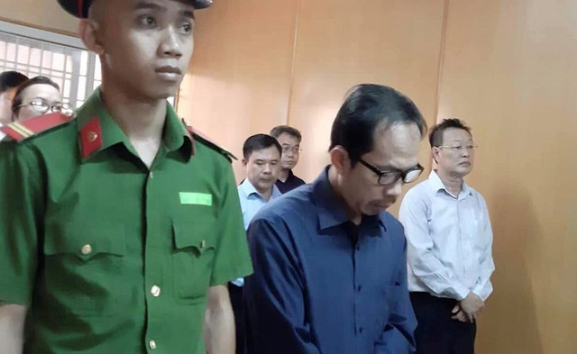 Cán bộ ngân hàng biến khách VIP thành con nợ - Ảnh 1.