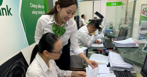Giao KPI cho nhân viên ngân hàng theo lợi nhuận: Tại sao không?