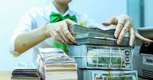 Lòng vòng tìm lãi từ ngoại tệ