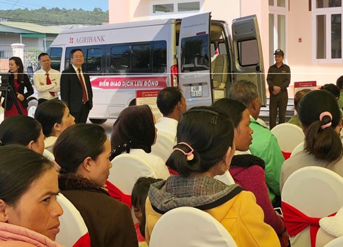 Ngân hàng tung vốn chặn tín dụng đen  - Ảnh 1.