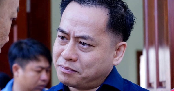 Vũ 'nhôm' kêu oan bất thành
