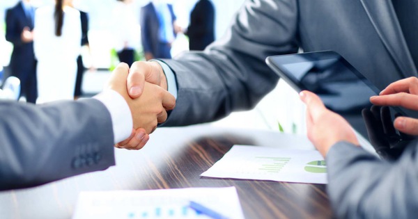 Với chứng quyền có bảo đảm, "nhà cái" có dễ dàng bắt tay cùng làm giá?