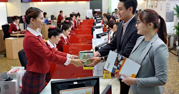Chính phủ, ngân hàng, người dân cùng vào cuộc