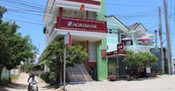 Khởi tố vụ án tham ô tài sản tại phòng giao dịch Agribank Ninh Hòa