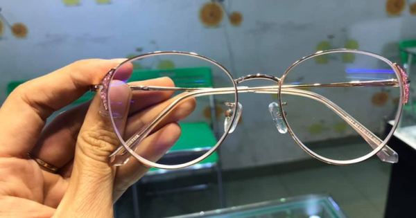 Một doanh nghiệp mắt kính sắp chào sàn với giá tham chiếu 91.000 đồng/cổ phiếu