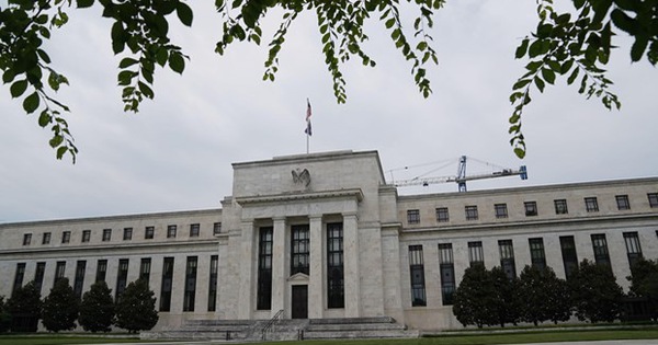 Tổng thống Mỹ lên tiếng yêu cầu Fed hạ lãi suất