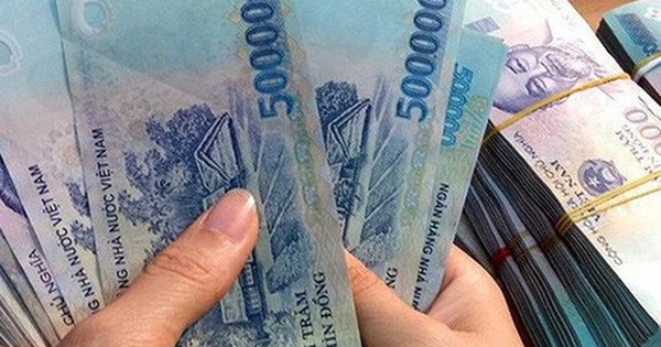 Việt Nam đang có bao nhiêu tiền mặt trong lưu thông?