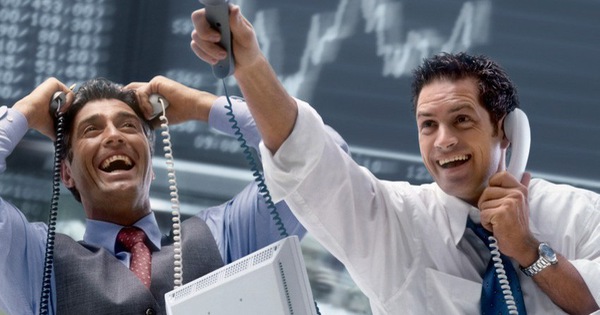 Chia thưởng cổ phiếu quỹ, giá cổ phiếu có bị điều chỉnh trong ngày Giao dịch không hưởng quyền?