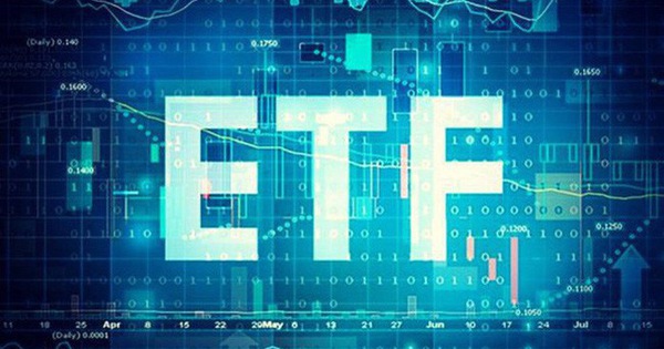 ETFs cơ cấu danh mục, khối ngoại bán ròng 360 tỷ trên toàn thị trường
