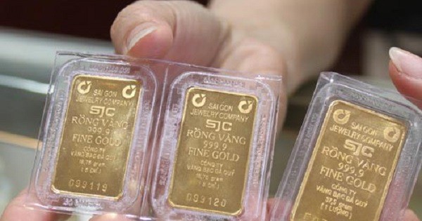 Giá vàng tiếp tục "nổi sóng" trong tuần tới?