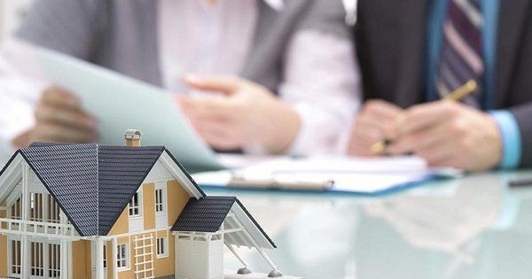 Ngàn tỷ mua trái phiếu bất động sản, cảnh báo điều tiềm ẩn đáng lo