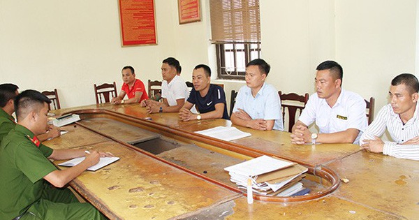 Tạm giam giám đốc công ty mua bán nợ trong vụ cưỡng đoạt 8 ô tô khách