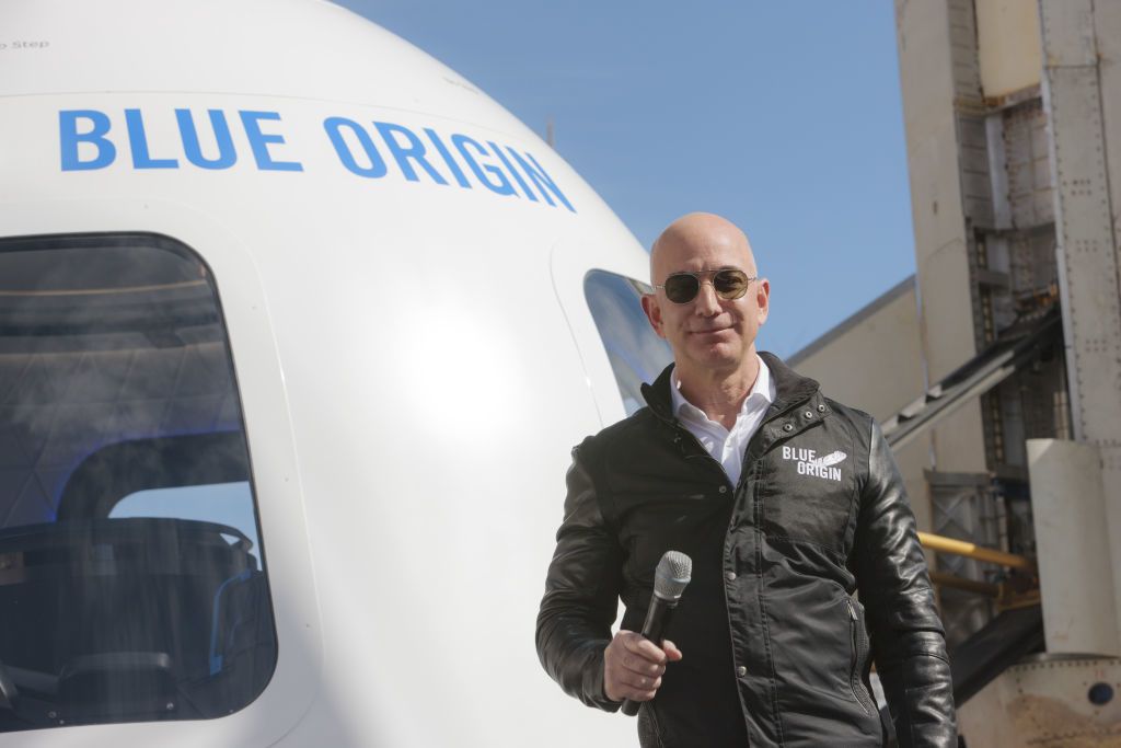 Jeff Bezos' Blue Origin Shackleton photo tweet may be lunar outpost