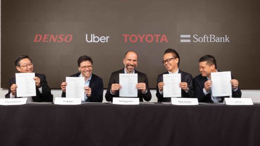 From left to right, Hiroyuki Wakabayashi (Denso), Eric Meyhofer (Uber ATG leader), Dara Khosrowshahi (Uber CEO), Shigeki Tomoyama (Toyota), and Ervin Tu (SoftBank Vision Fund)