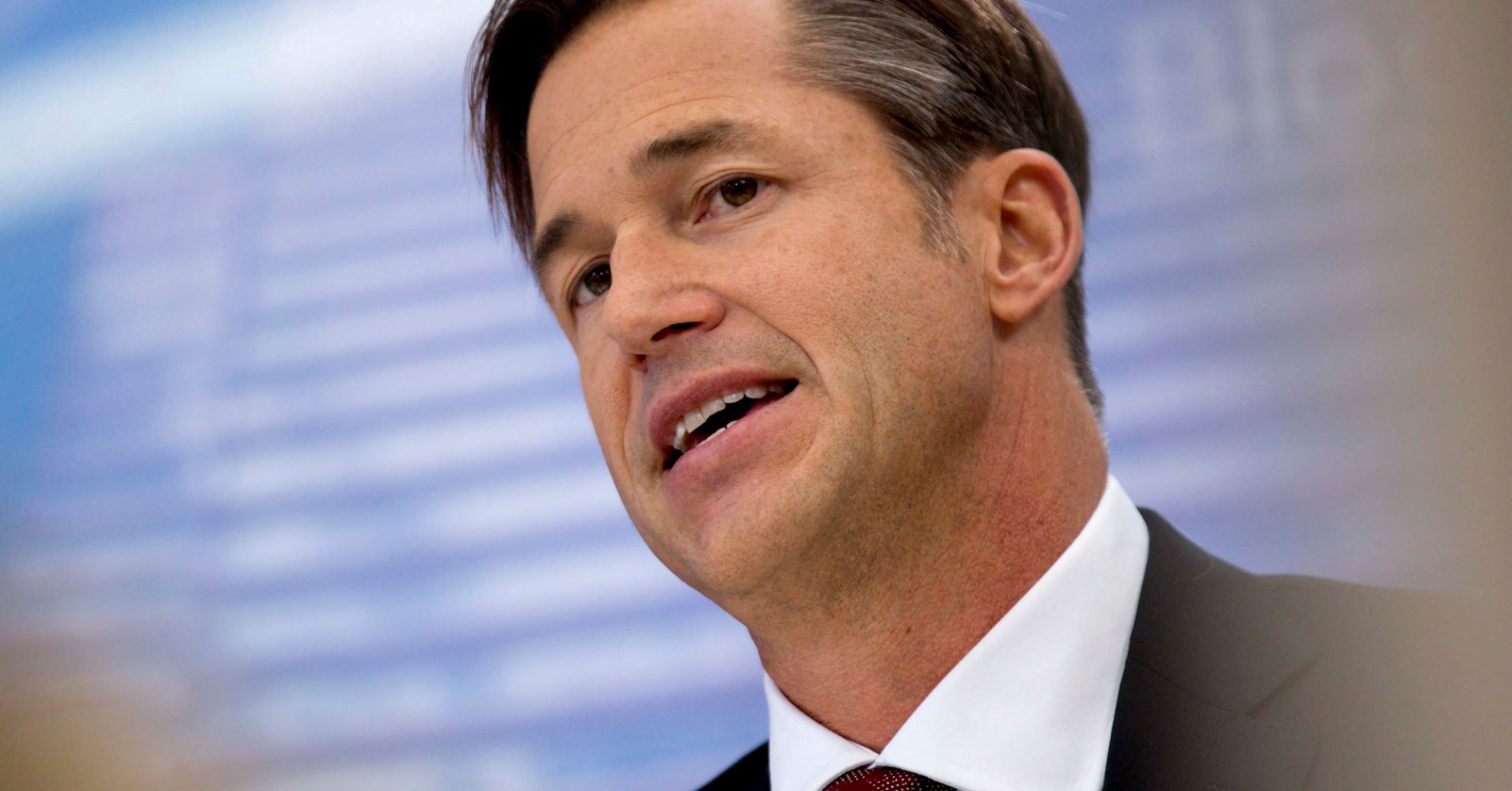 Zillow's home-flipping plan is too risky even with a new CEO