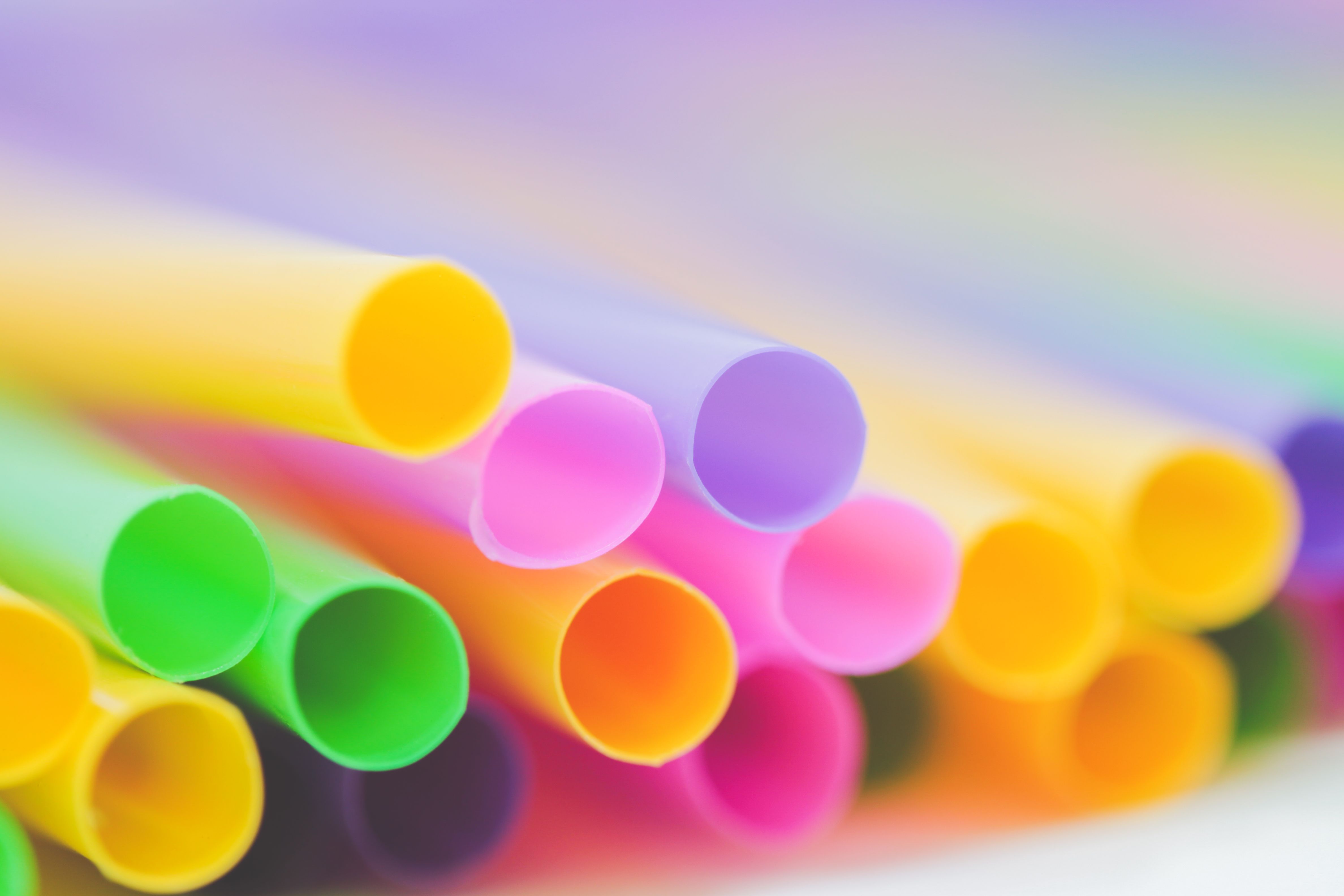 England will ban plastic stirrers, straws and cotton swabs from 2020