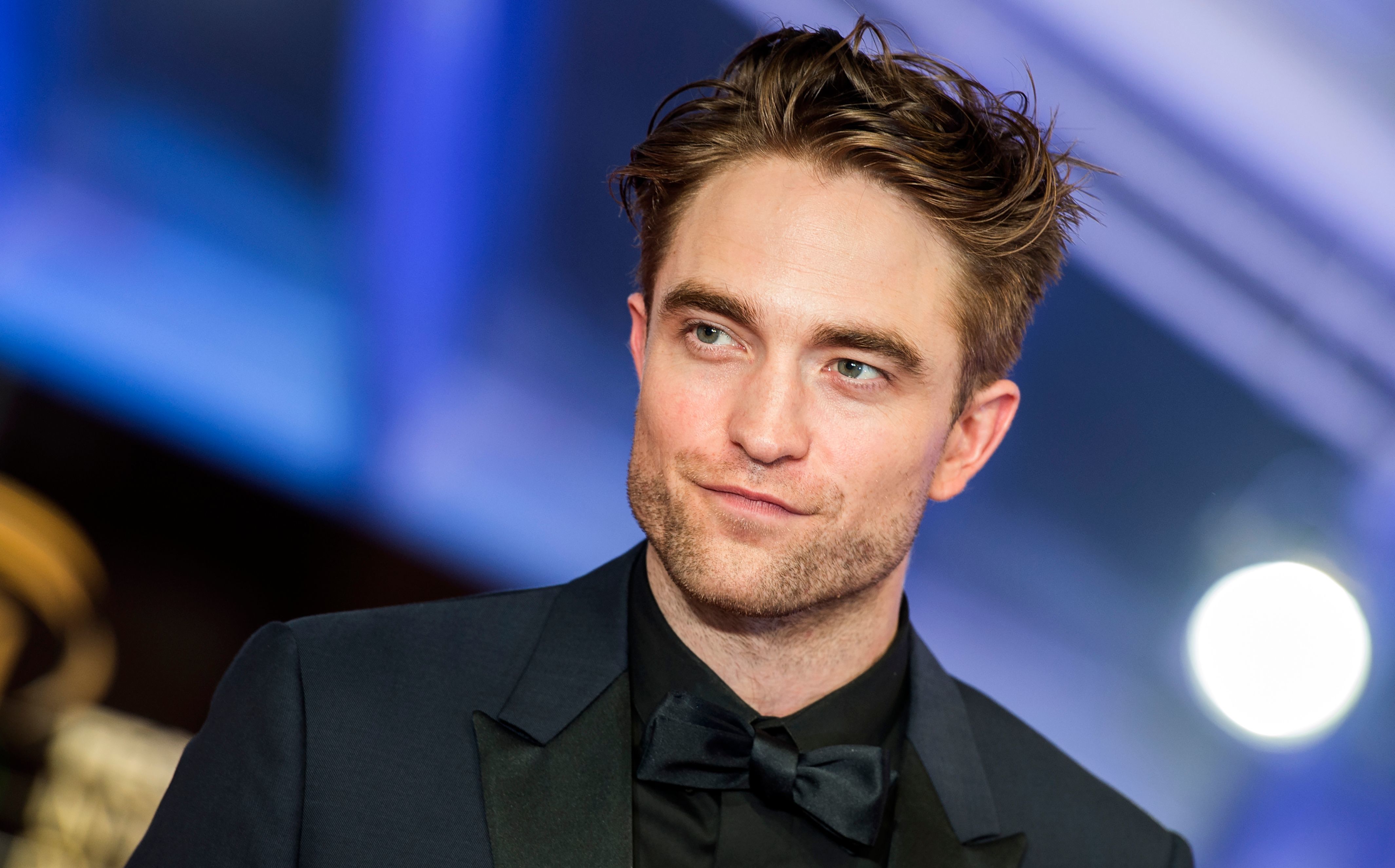 Robert Pattinson in talks to play Batman in 2021 film