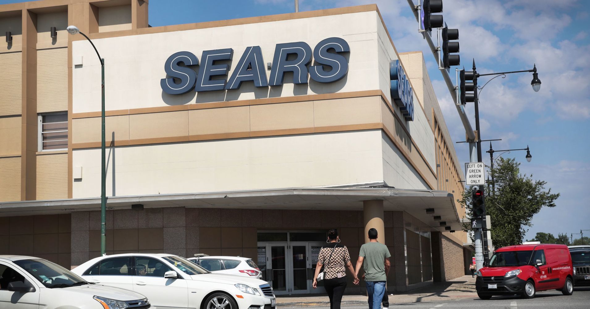 Sears unveils a new logo as it tries to boost its business