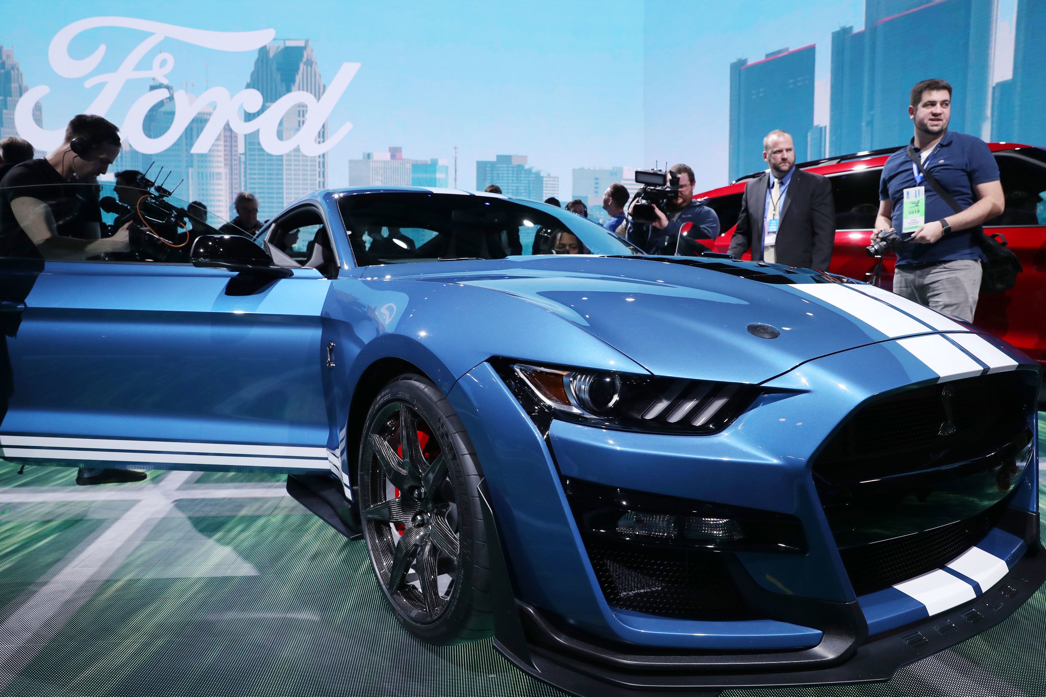 Ford reveals horsepower, torque details for the Mustang Shelby GT500