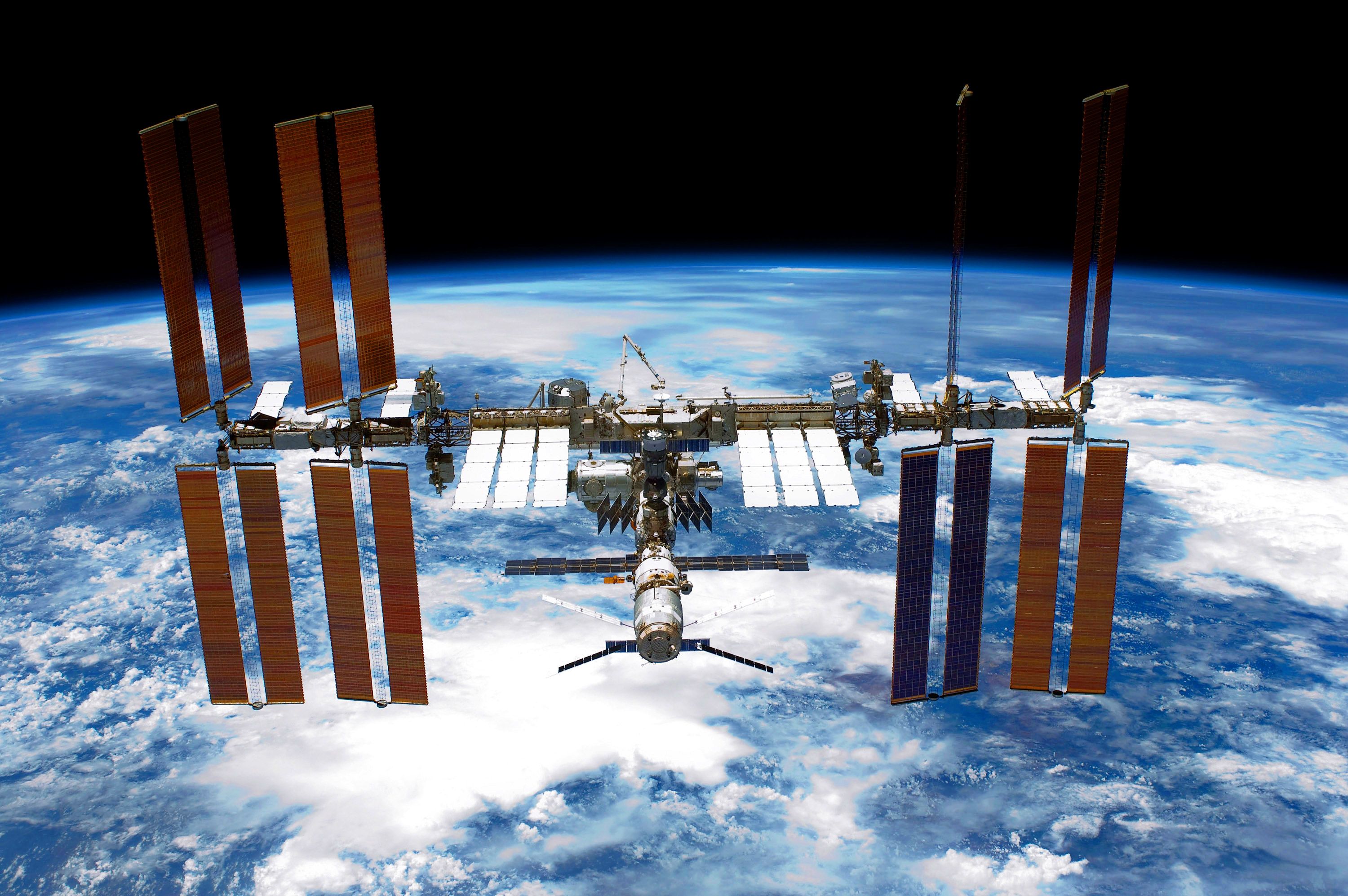 NASA opening ISS to business, including private astronauts by 2020