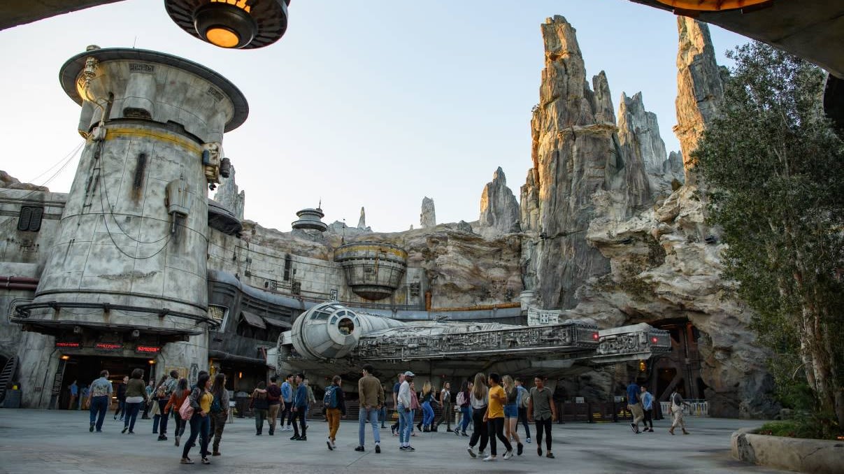 Star Wars Galaxy's Edge is now open, but you aren't guaranteed entry