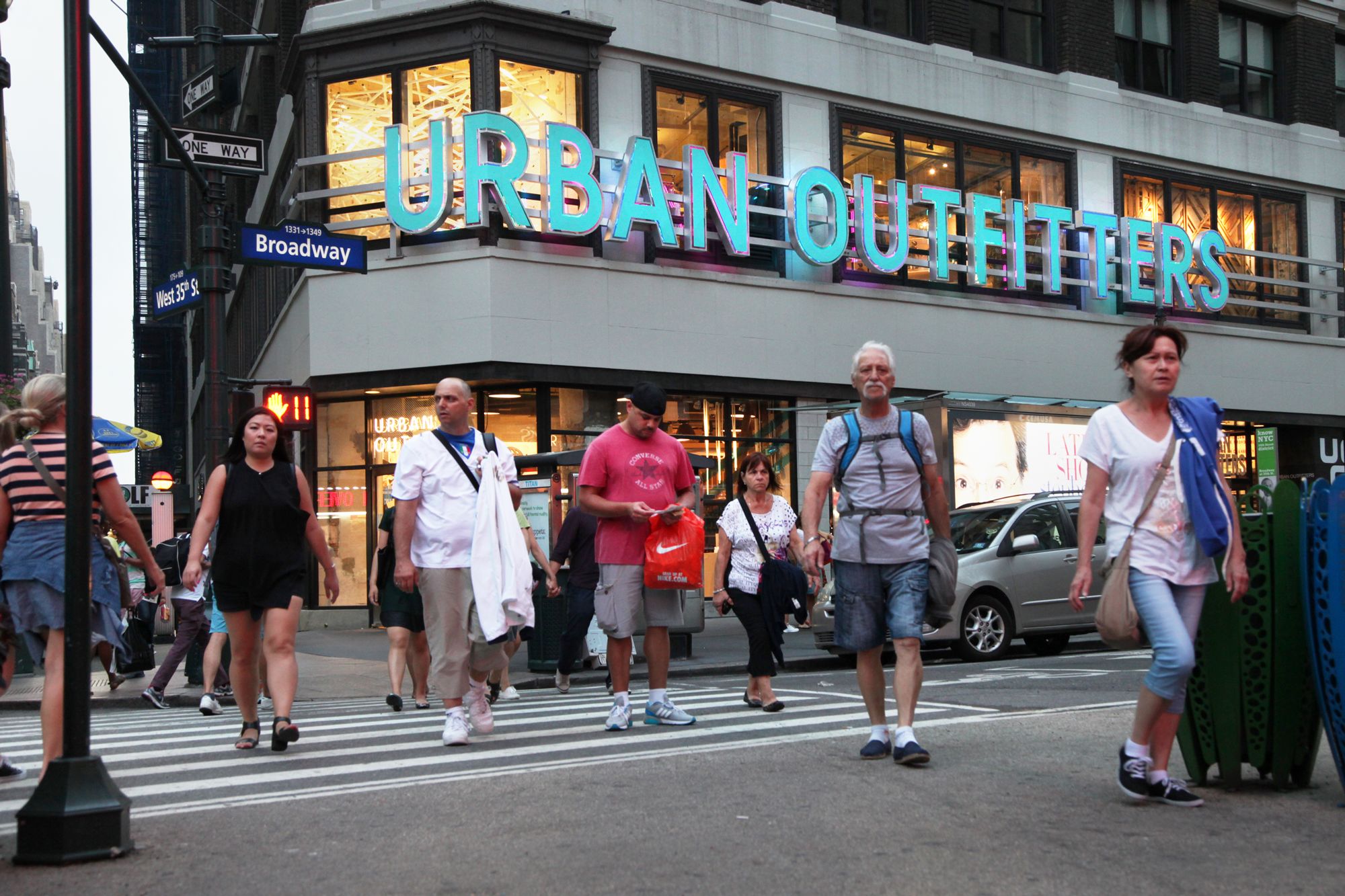 Urban Outfitters reports Q2 2019 earnings