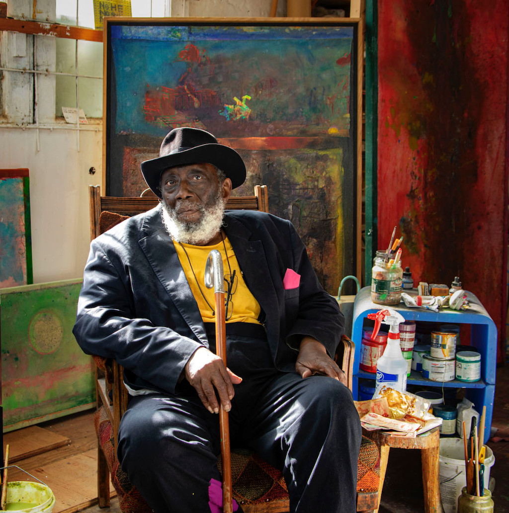 Artist Frank Bowling Knighted by Queen of England – ARTnews.com