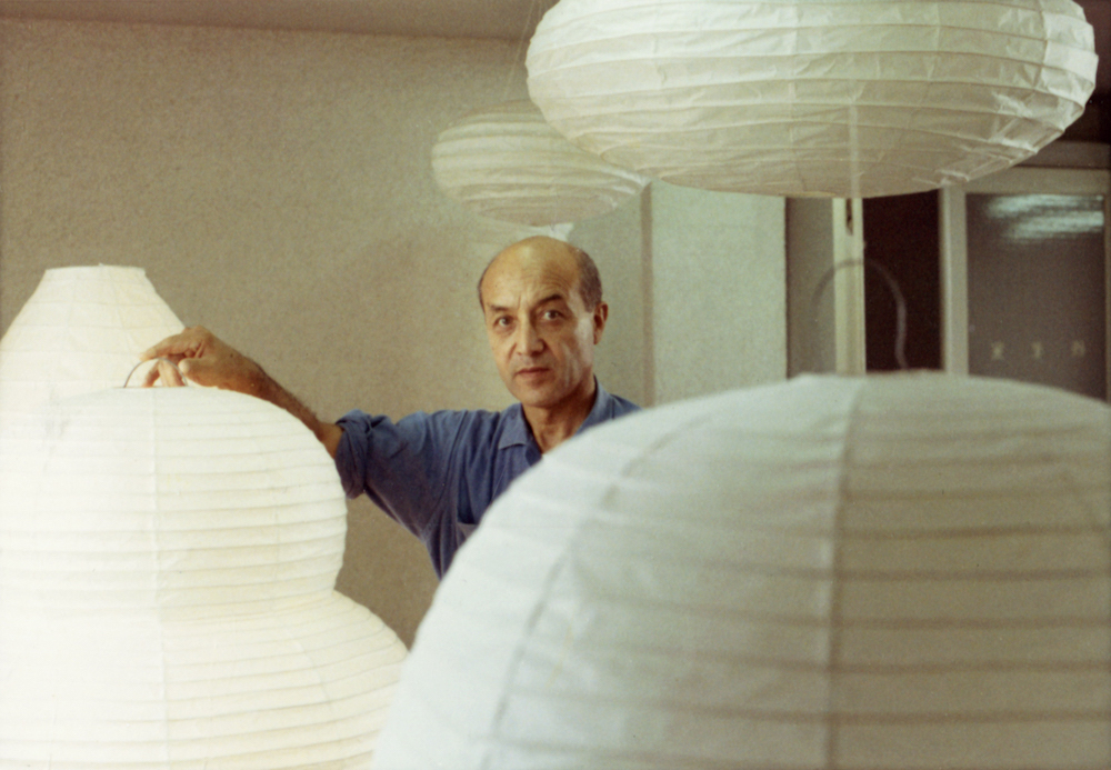 Isamu Noguchi Work Is First by Asian American Owned by White House – ARTnews.com