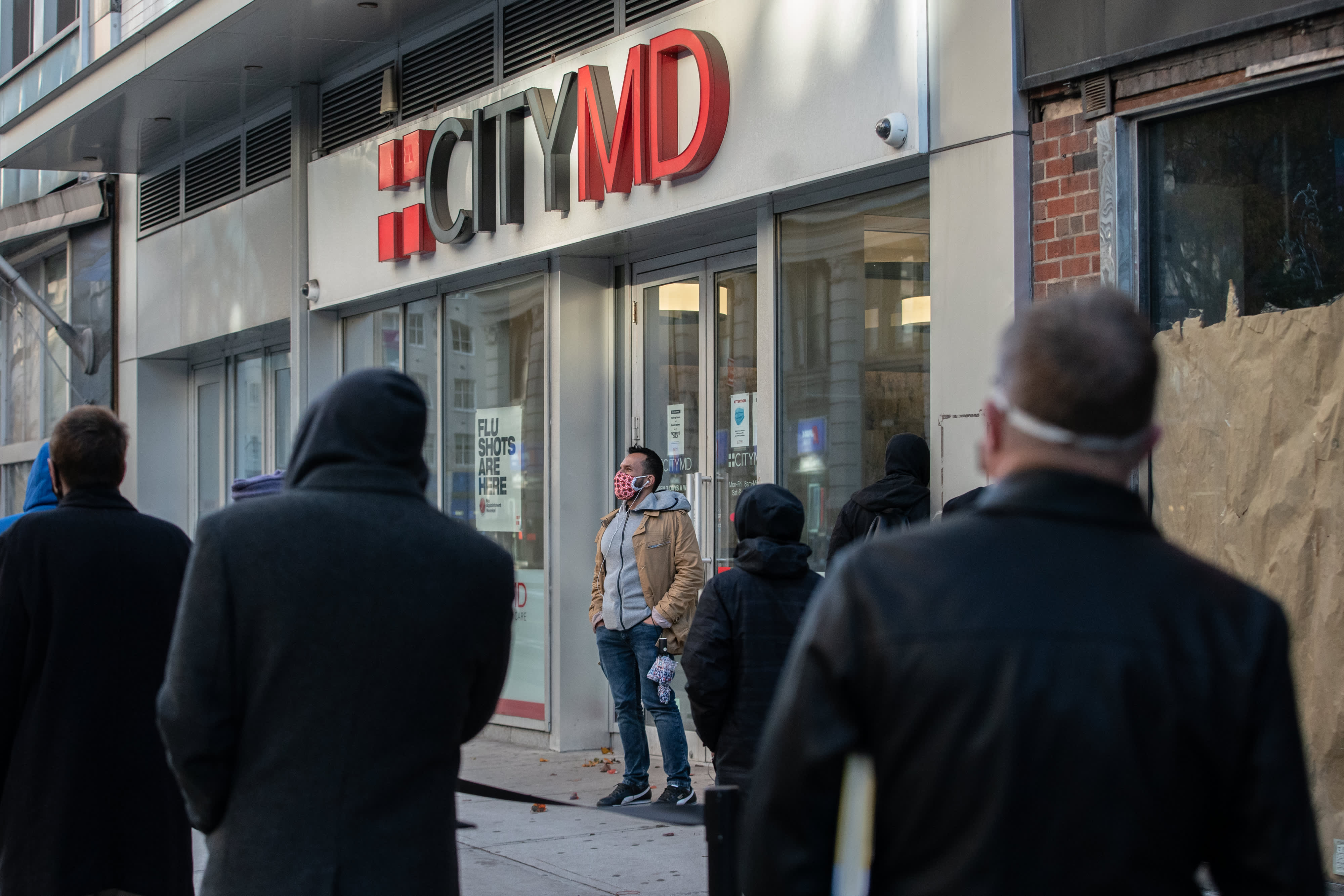 Long lines for Covid testing not going away, Summit CityMD CEO says