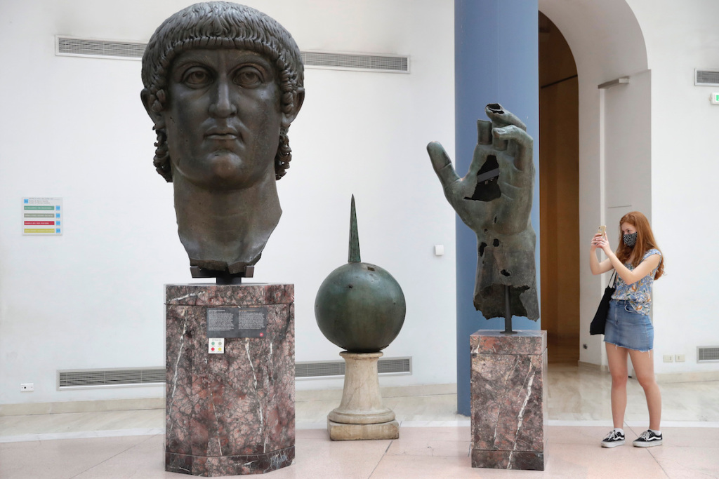 Colossal Statue of Roman Emperor Regains Missing Finger Discovered in Louvre’s Collection