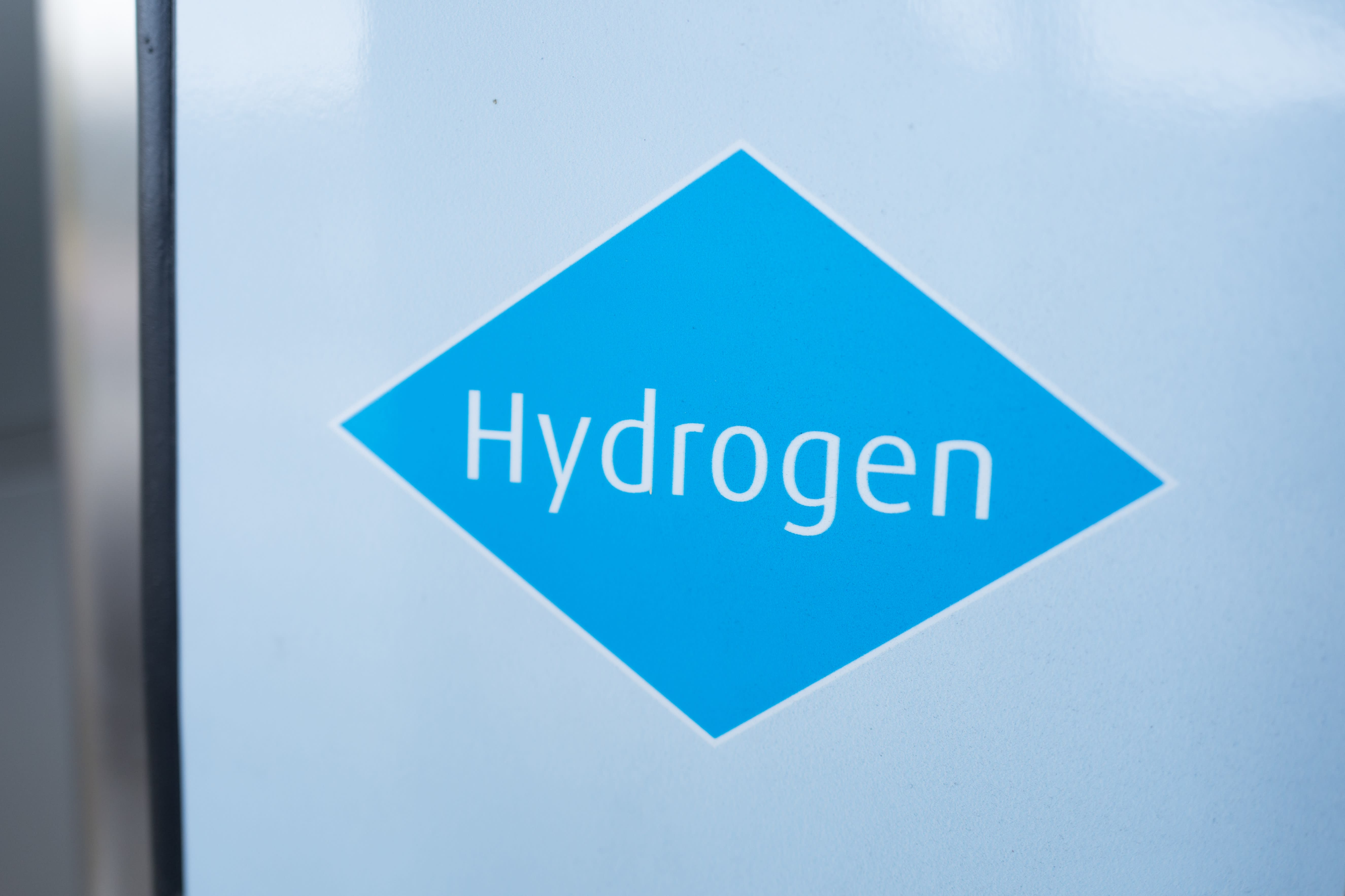 Britain launches plan to ramp up 'low carbon' hydrogen capacity