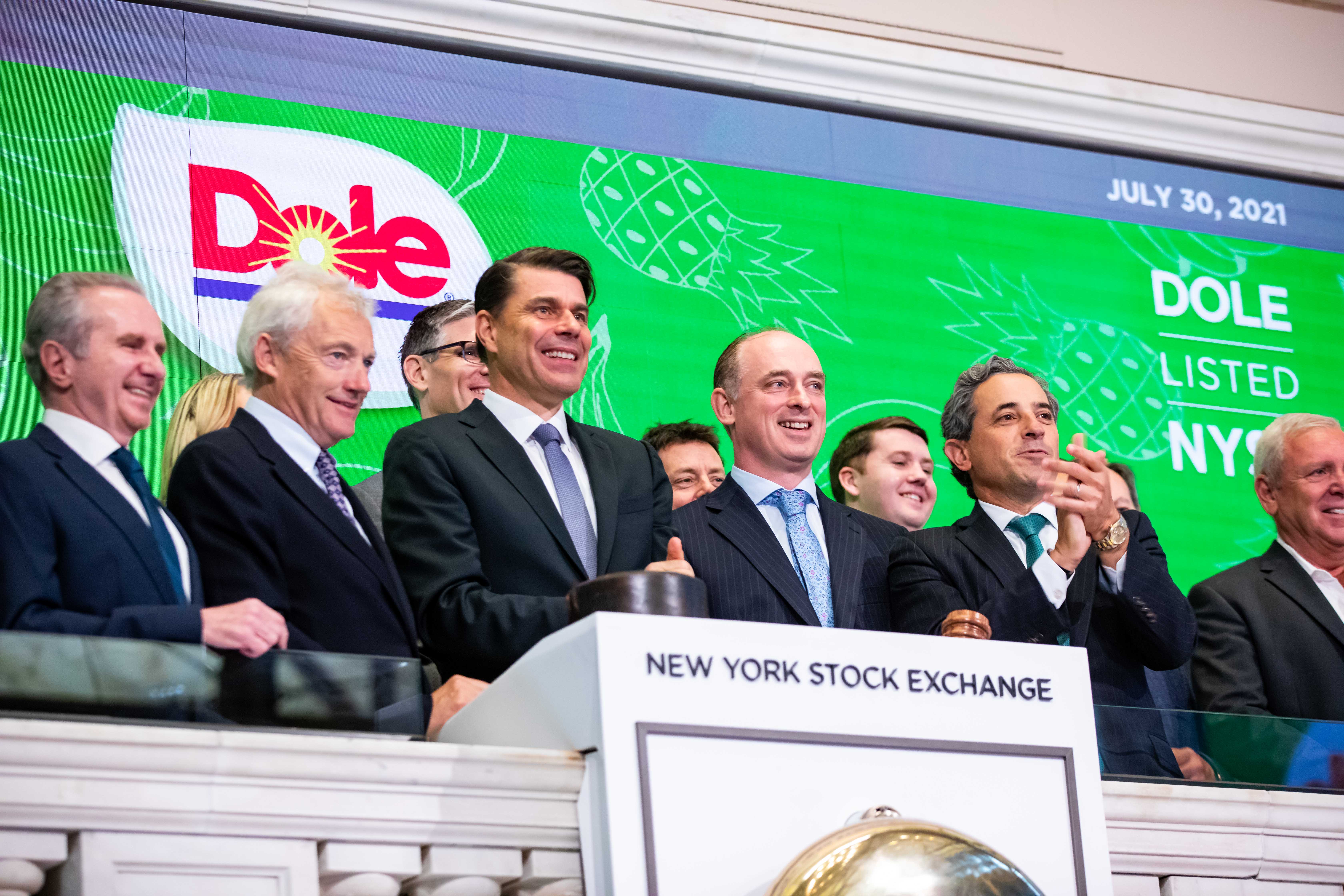 Dole stock slides 9% in public market debut on New York Stock Exchange