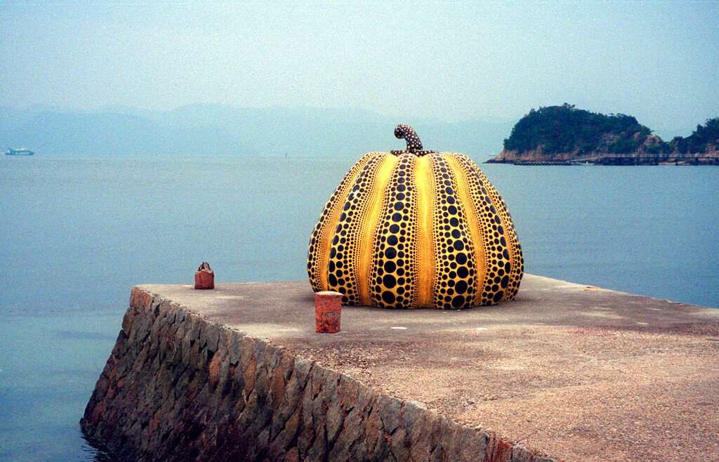 Yayoi Kusama Outdoor Pumpkin Sculpture Damaged During Typhoon in Japan