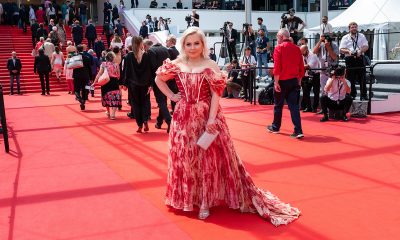 Alyona Giyanovska appears on the red carpet of the Cannes Film Festival wearing a luxurious dress by Ukrainian designer